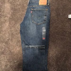 Levi straight jeans
